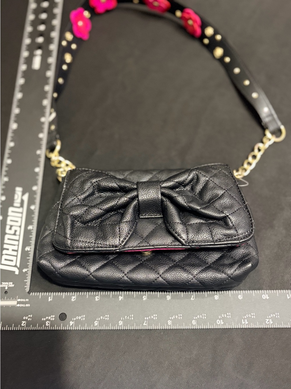 Betsey Johnson Black Quilted Bow Crossbody Bag with Pink Accent So Cute New - Picture 12 of 14